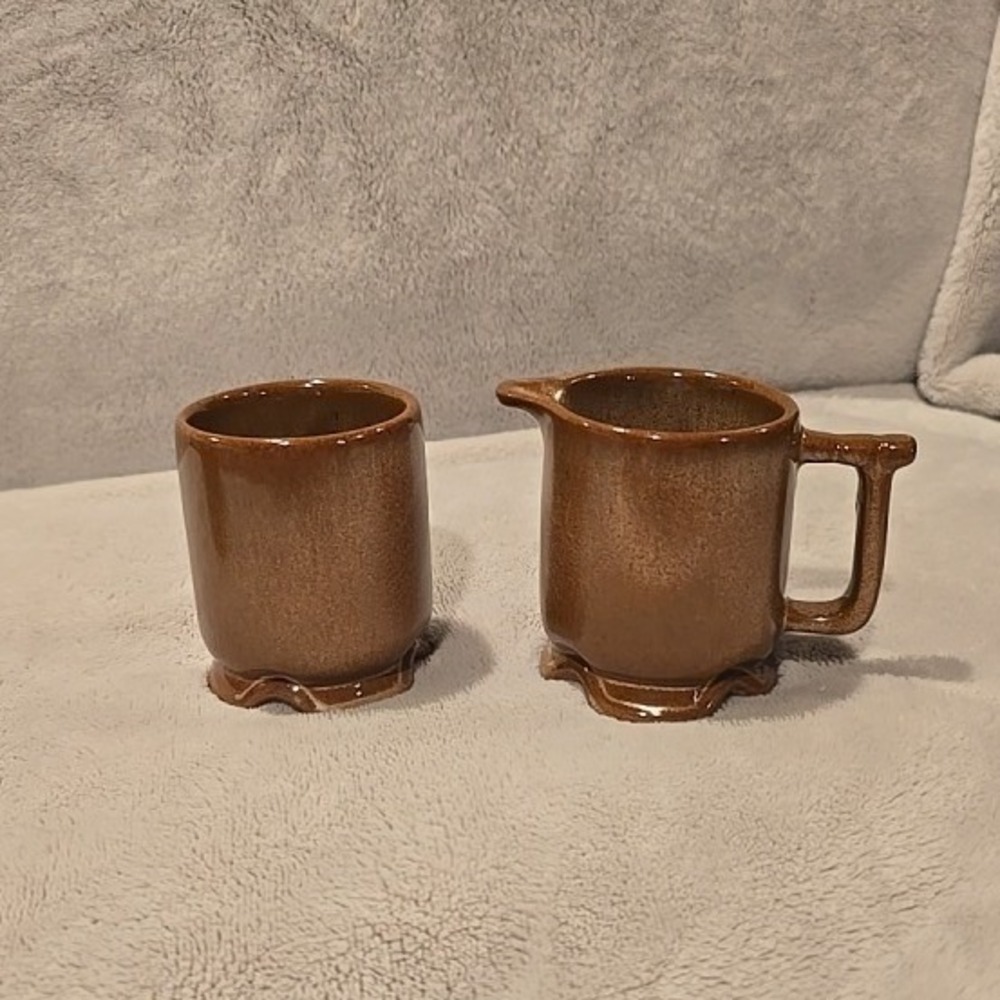 Vintage Frankoma‎ Brown Ceramic Creamer and Sugar Set Scalloped Base MCM 2.75"